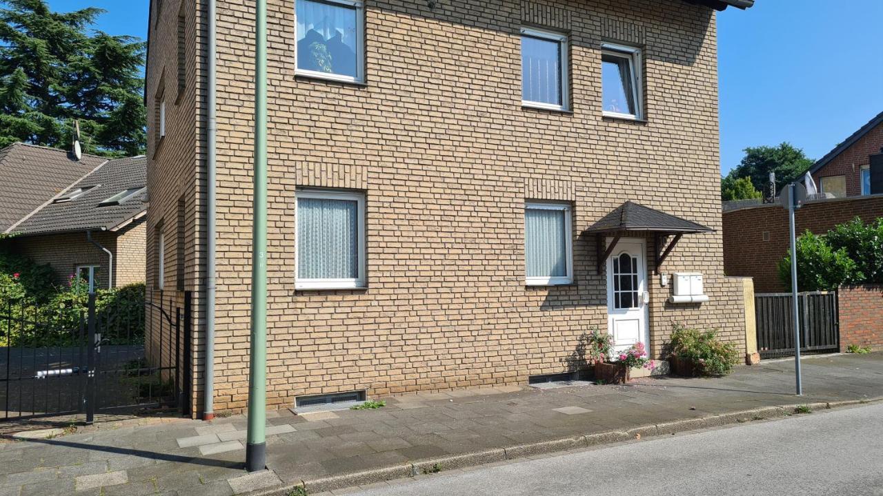 Ferienwohnung Am Landschaftspark Duisburg-Nord Exterior foto